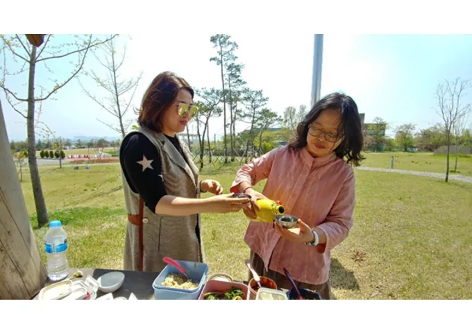 143f5f05 f3ce 4780 9b4a 9f1d3c8b07b4