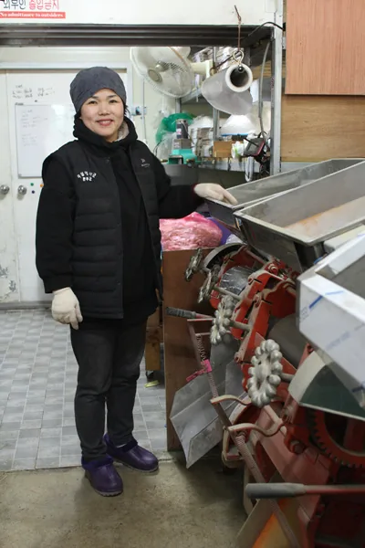 바깥일도 잘하고 집안일도 잘하는 슈퍼우먼은 잘못된 거라고 말하는 정순씨. 자기가 할 수 있는 만큼 하며 사는 것이 최고 (1)