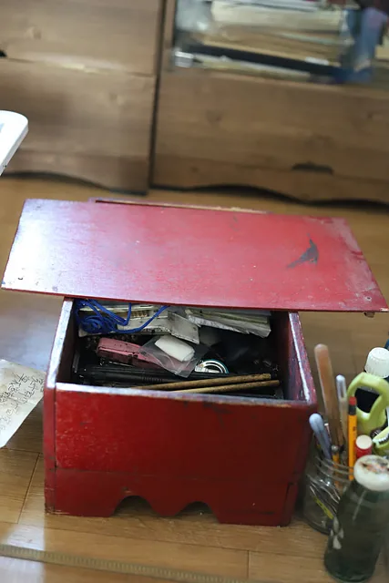 50대 무렵 문방구를 넣어두기 위해 직접 만든 쾌상