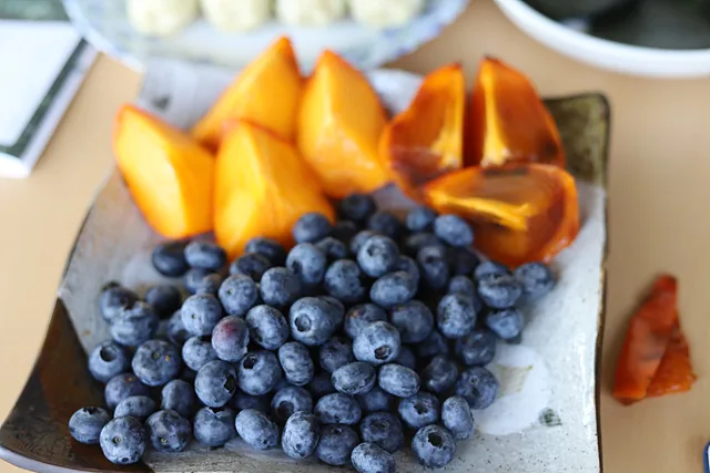 유미씨가 농사지은 것들로 푸짐한 간식상이 차려졌다 (2)