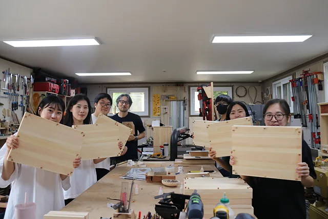 목공교실 수업 모습