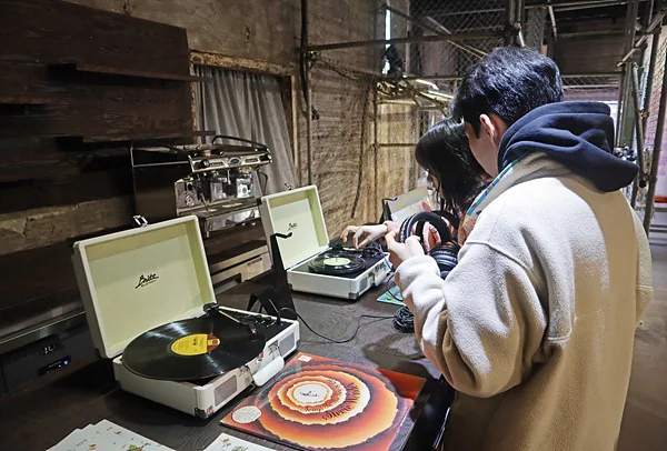 LP판을 통한 음성그림책 체험 (2)