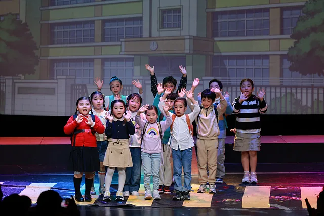 저학년 학교 가는 길 (2)