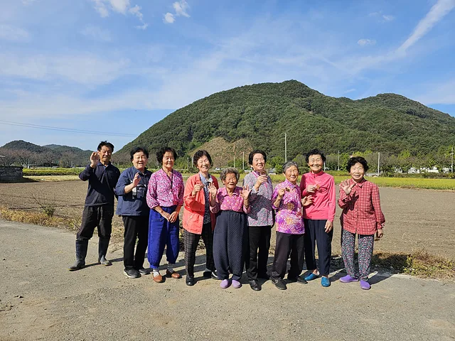 #눈감은사람 없음1