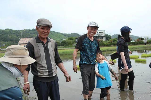 범진이네 웃는거 (2)