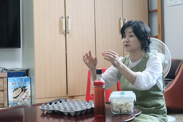 활동 내용 설명 중인 박나연 씨